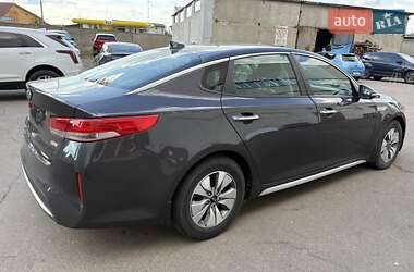 Седан Kia Optima 2017 в 