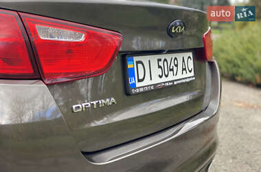 Седан Kia Optima 2013 в 