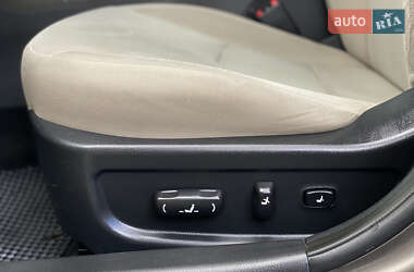Седан Kia Optima 2013 в 