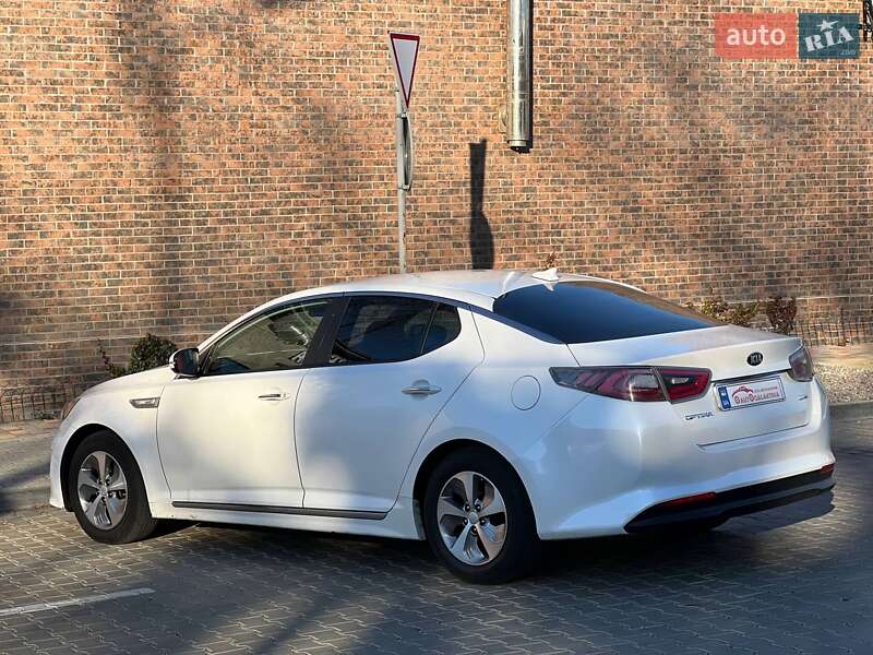 Седан Kia Optima 2015 в Одесі