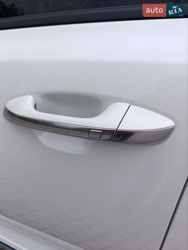 Седан Kia Optima 2018 в Львове