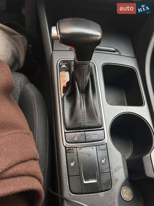 Седан Kia Optima 2017 в Одессе