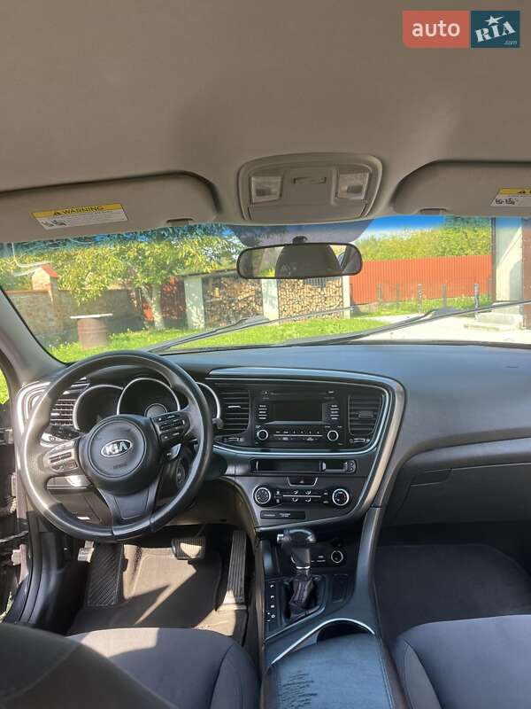 Седан Kia Optima 2015 в Львове