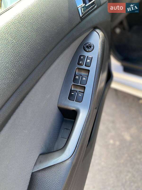 Седан Kia Optima 2012 в Виннице фото 6 Седан Kia Optima 2012 в Виннице