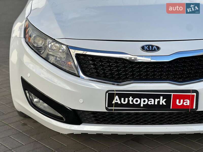 Седан Kia Optima 2012 в Одессе