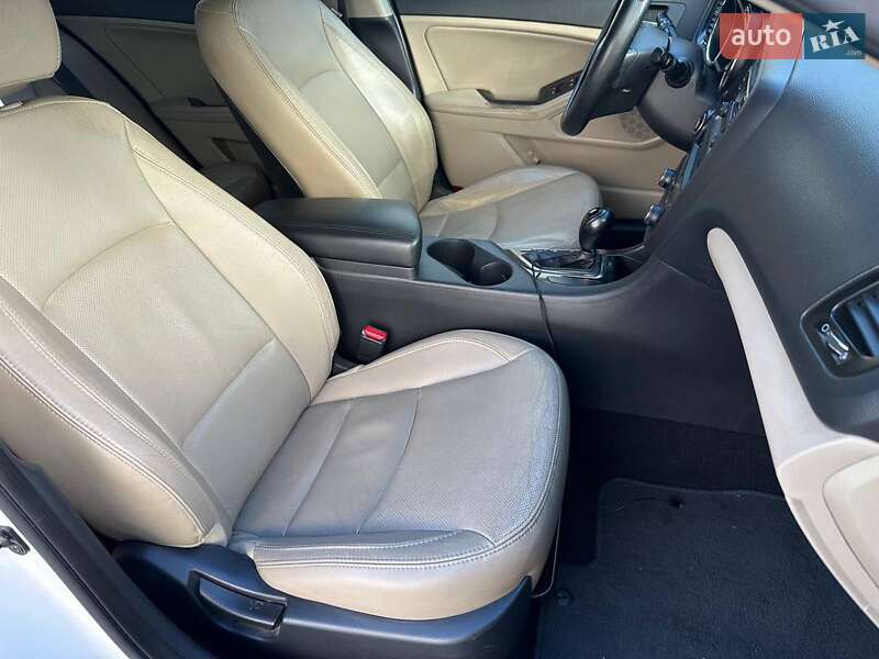 Седан Kia Optima 2012 в Одессе