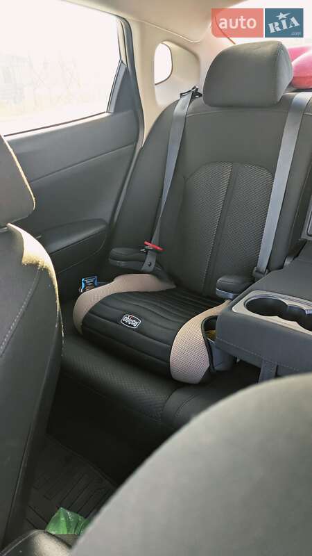 Седан Kia Optima 2017 в Харькове фото 16 Седан Kia Optima 2017 в Харькове