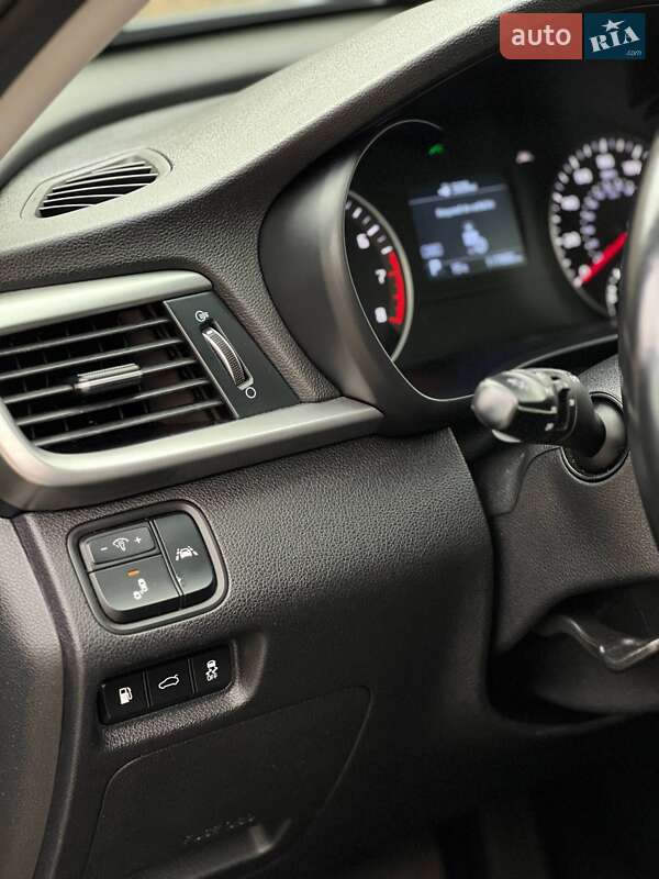 Седан Kia Optima 2018 в Одессе фото 19 Седан Kia Optima 2018 в Одессе