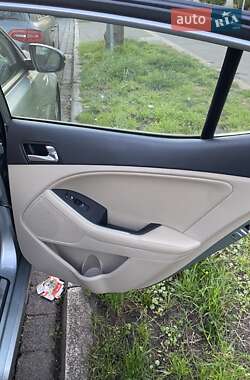 Седан Kia Optima 2014 в Одессе