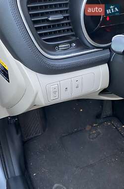 Седан Kia Optima 2014 в Одессе