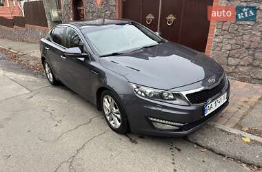 Седан Kia Optima 2012 в Києві