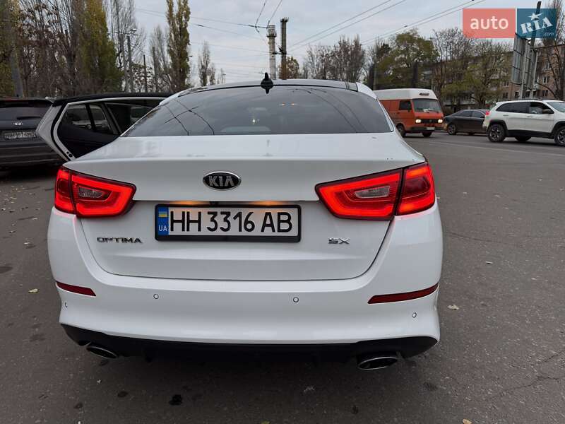 Седан Kia Optima 2014 в Одессе