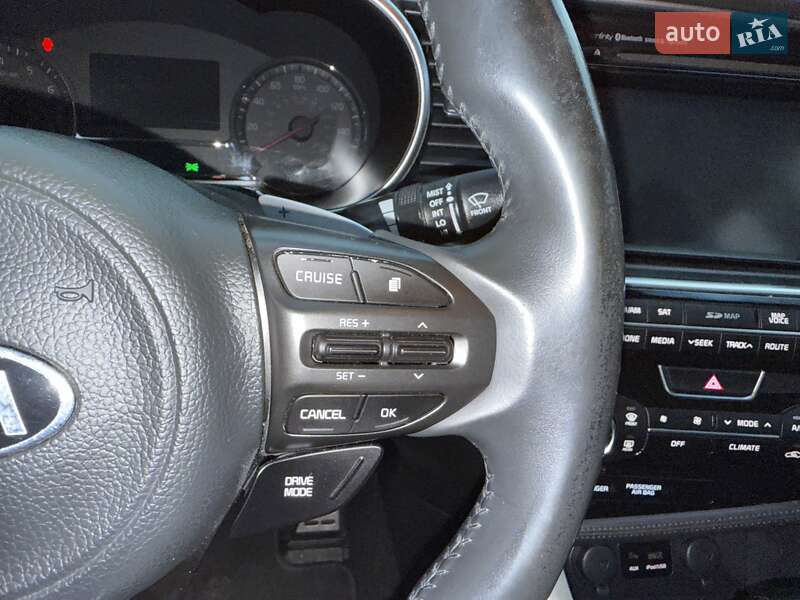 Седан Kia Optima 2014 в Одессе