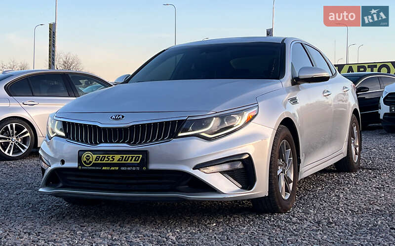 Седан Kia Optima 2020 в Львові
