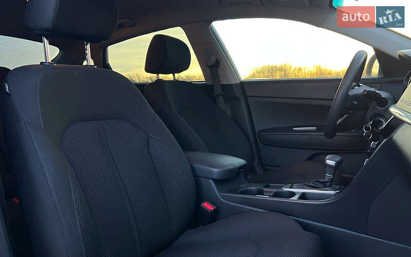 Седан Kia Optima 2020 в Львові