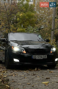 Седан Kia Optima 2015 в Днепре