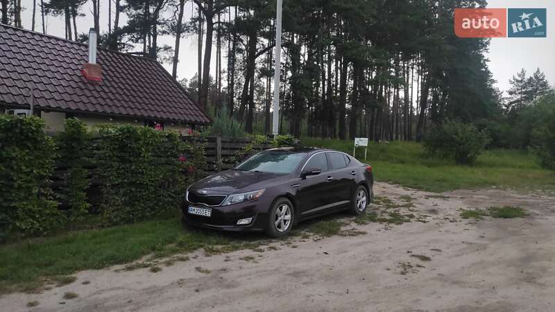 Седан Kia Optima 2013 в Житомире