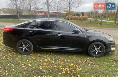 Седан Kia Optima 2013 в Новомиргороді