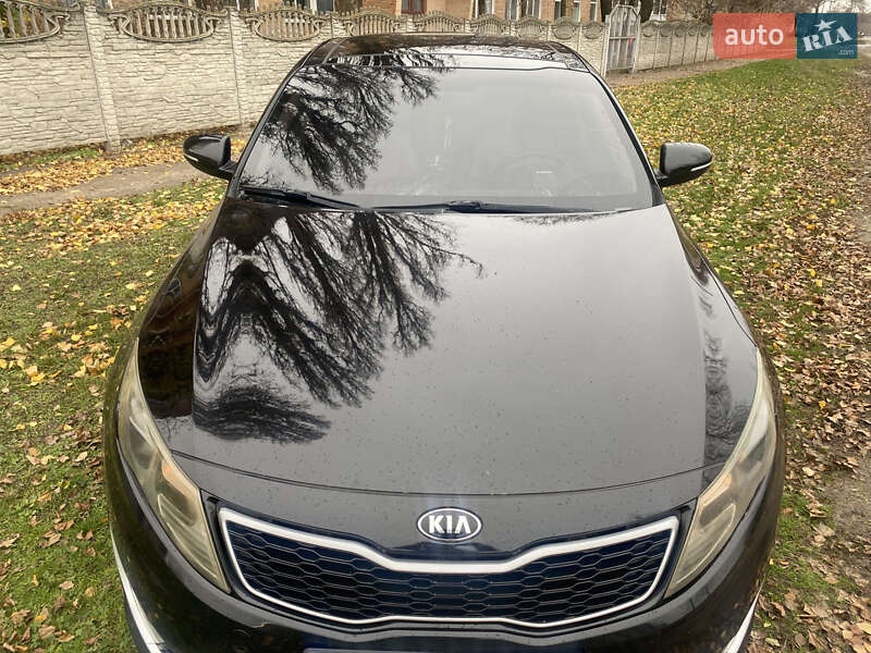 Седан Kia Optima 2013 в Новомиргороде