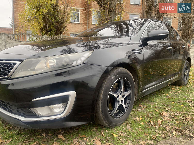 Седан Kia Optima 2013 в Новомиргороде