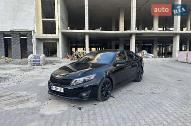 Седан Kia Optima 2015 в Хмельницком