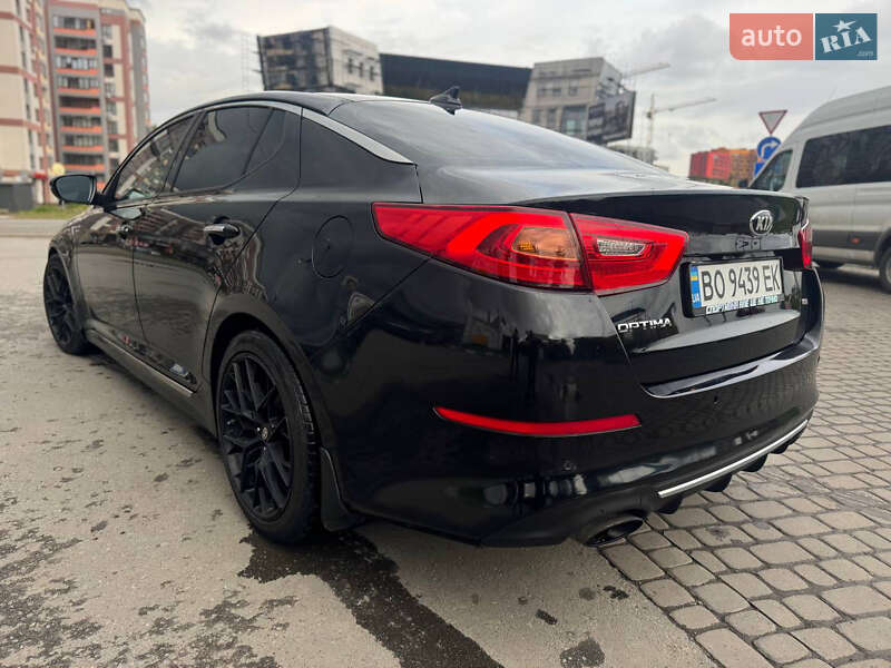 Седан Kia Optima 2014 в Тернополе