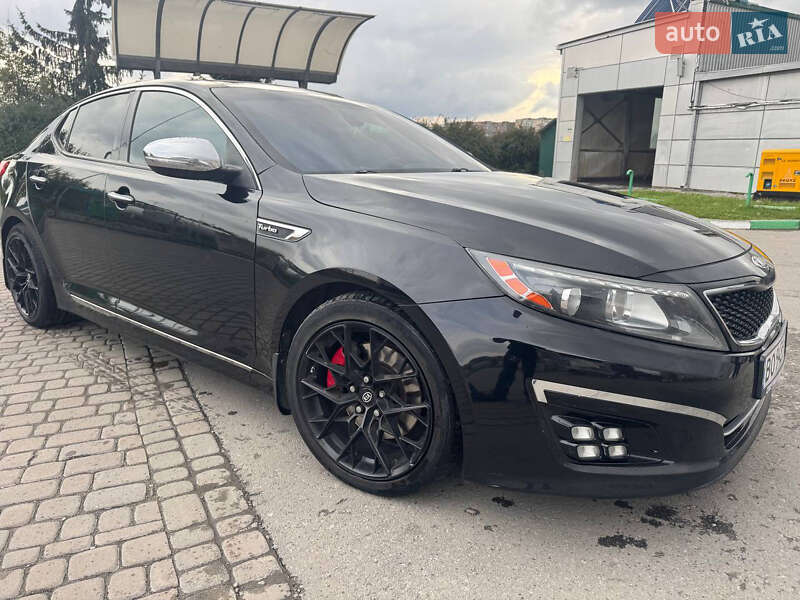 Седан Kia Optima 2014 в Тернополе