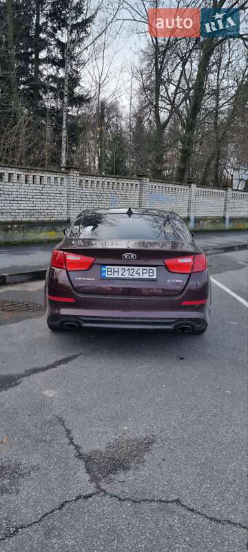 Седан Kia Optima 2014 в Виннице