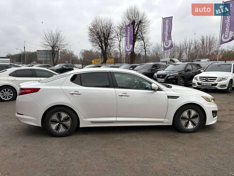 Седан Kia Optima 2012 в Виннице