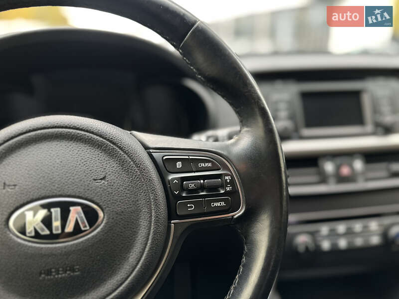 Седан Kia Optima 2016 в Киеве фото 32 Седан Kia Optima 2016 в Киеве
