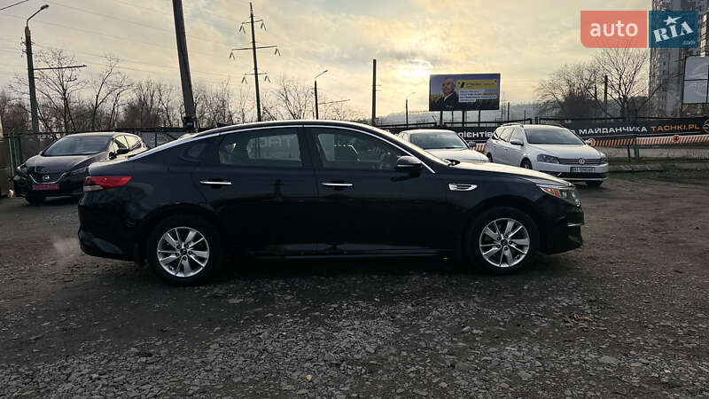 Седан Kia Optima 2017 в Полтаве