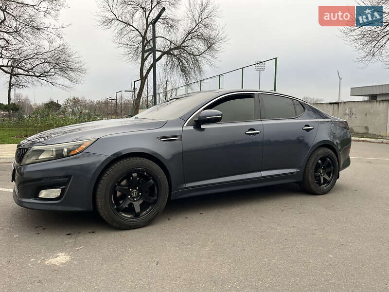 Седан Kia Optima 2014 в Александрие