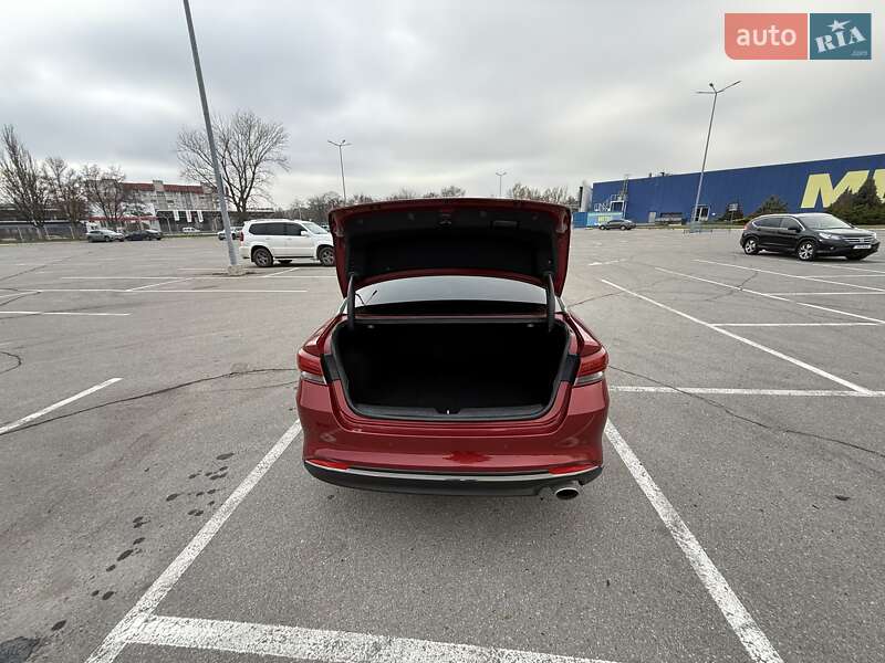 Седан Kia Optima 2017 в Днепре