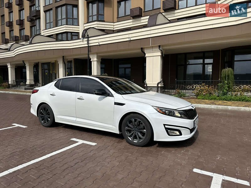 Седан Kia Optima 2013 в Киеве