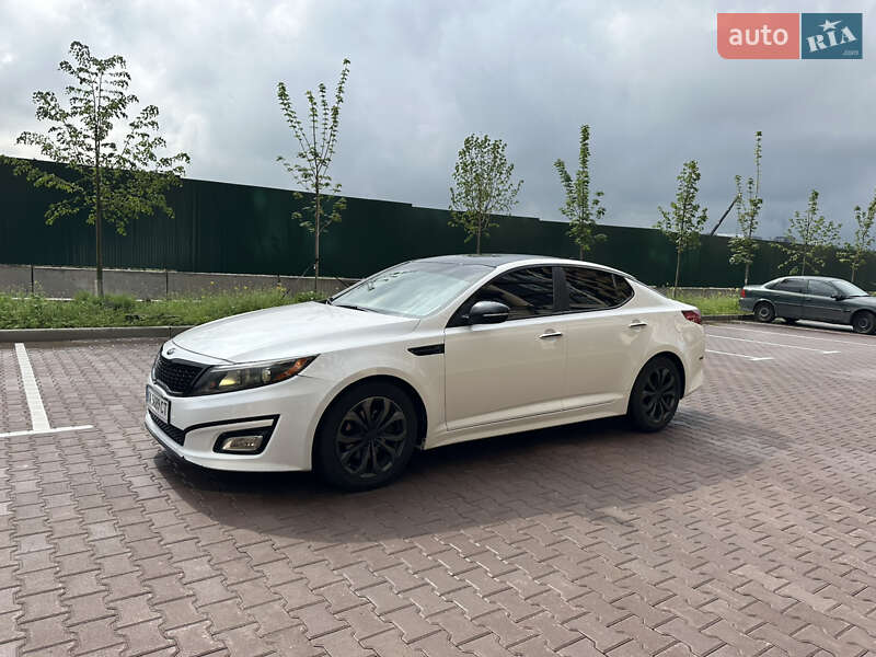Седан Kia Optima 2013 в Киеве