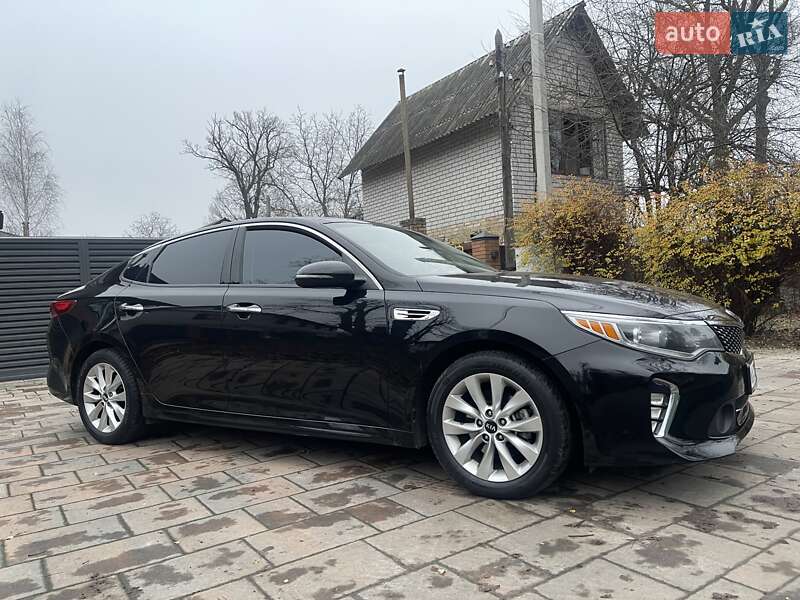 Седан Kia Optima 2018 в Києві