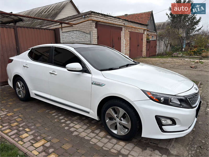 Седан Kia Optima 2014 в Запорожье