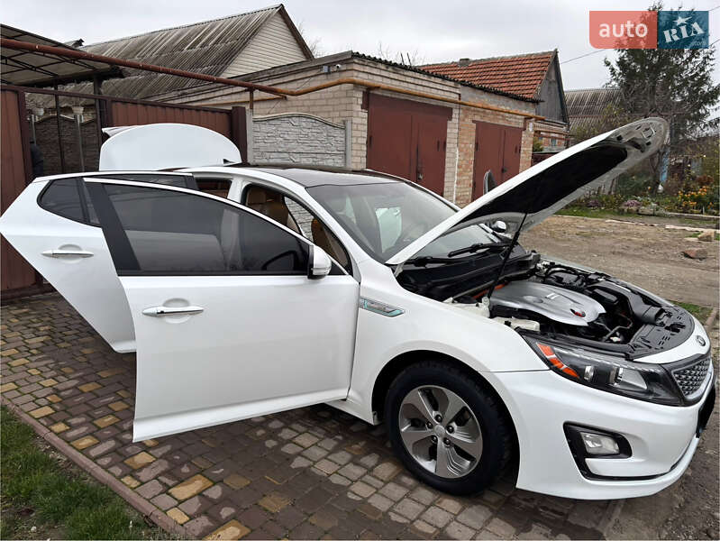 Седан Kia Optima 2014 в Запорожье