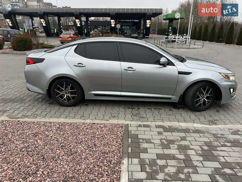 Седан Kia Optima 2014 в Хмельницькому