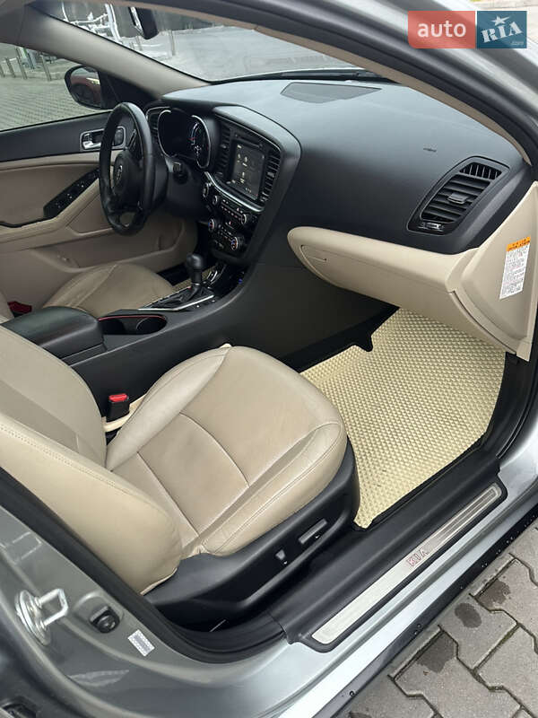 Седан Kia Optima 2014 в Хмельницькому