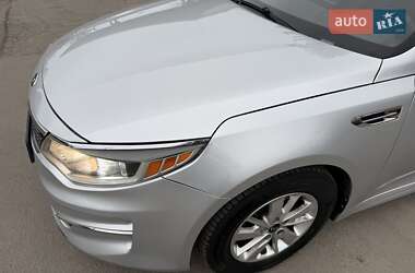 Седан Kia Optima 2016 в Дніпрі