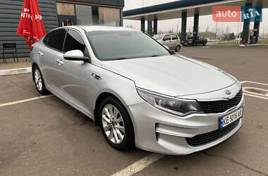 Седан Kia Optima 2016 в Николаеве