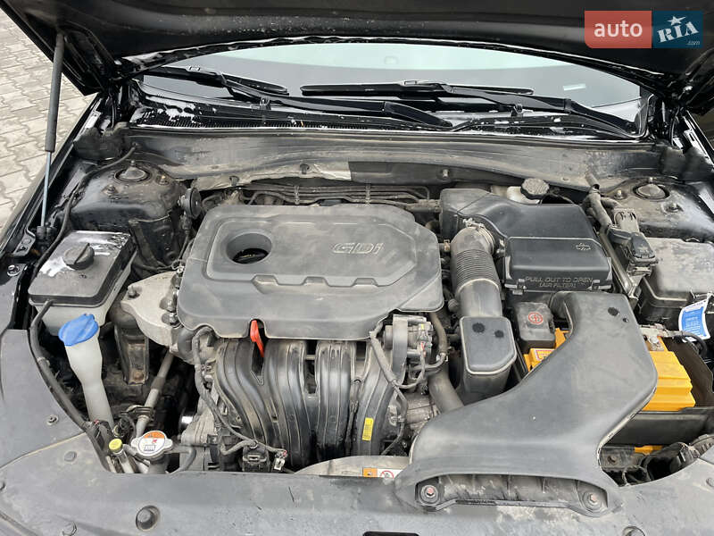 Седан Kia Optima 2016 в Василькові