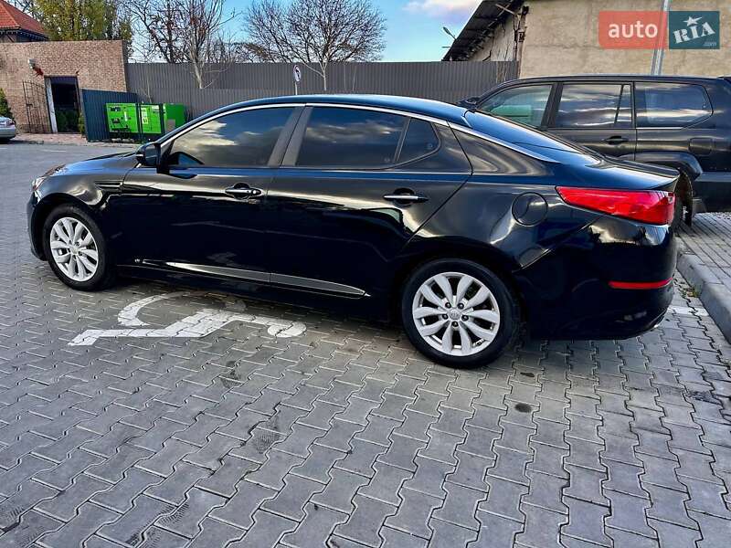 Седан Kia Optima 2014 в Одессе