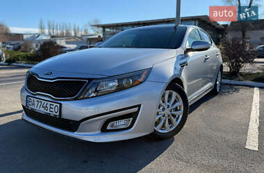 Седан Kia Optima 2014 в Кропивницком