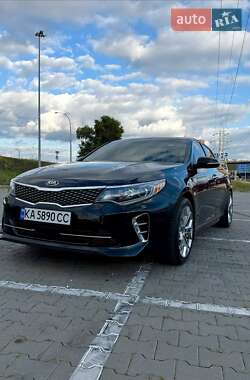 Седан Kia Optima 2017 в Киеве