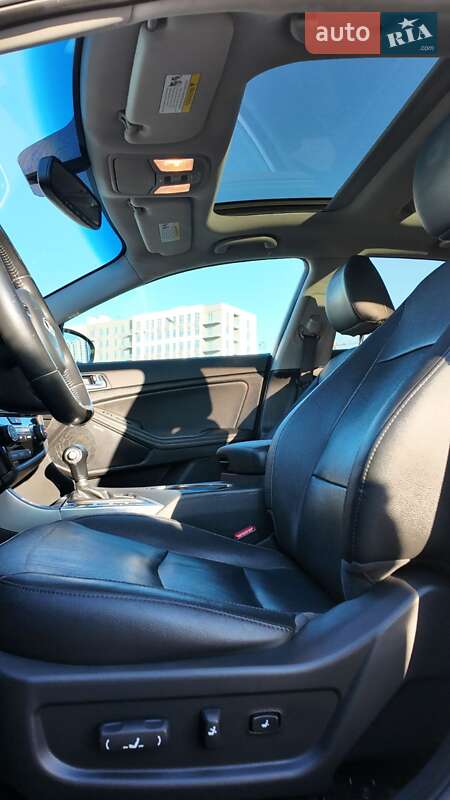 Седан Kia Optima 2014 в Одессе