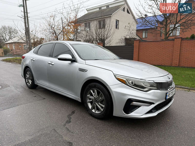 Седан Kia Optima 2018 в Виннице