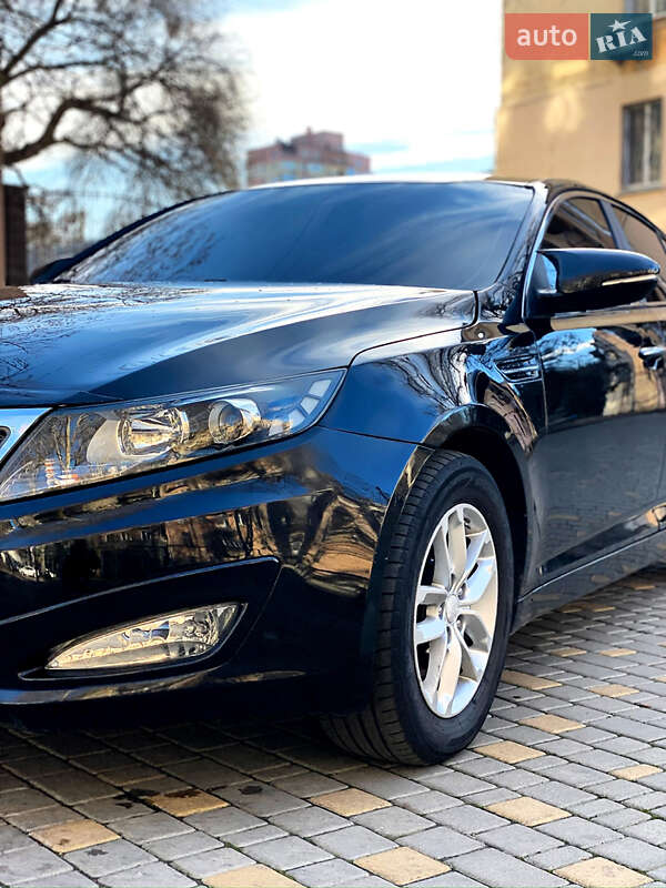 Седан Kia Optima 2013 в Одесі