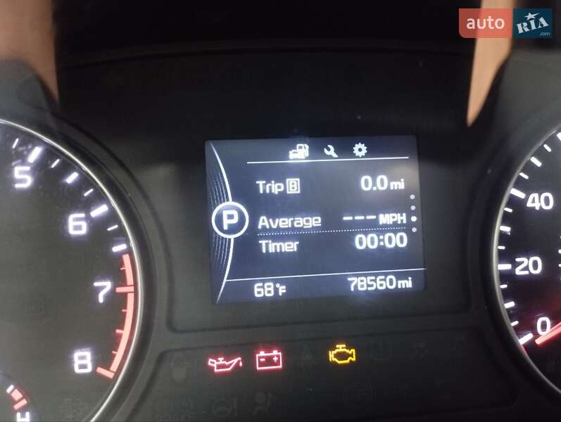 Седан Kia Optima 2016 в Черкассах